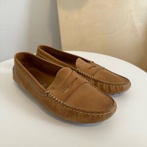 Tod’s beautiful leather loafers